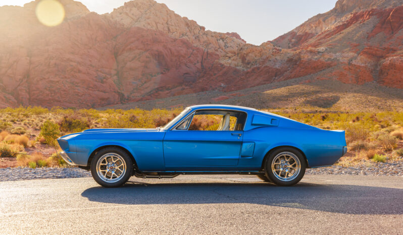 
								1967 Ford Mustang Fastback full									